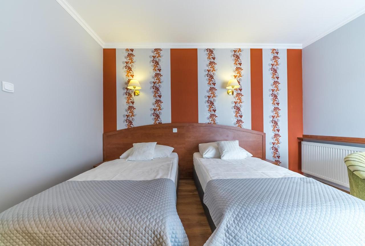 Hotel Doris أوبورنيكي المظهر الخارجي الصورة