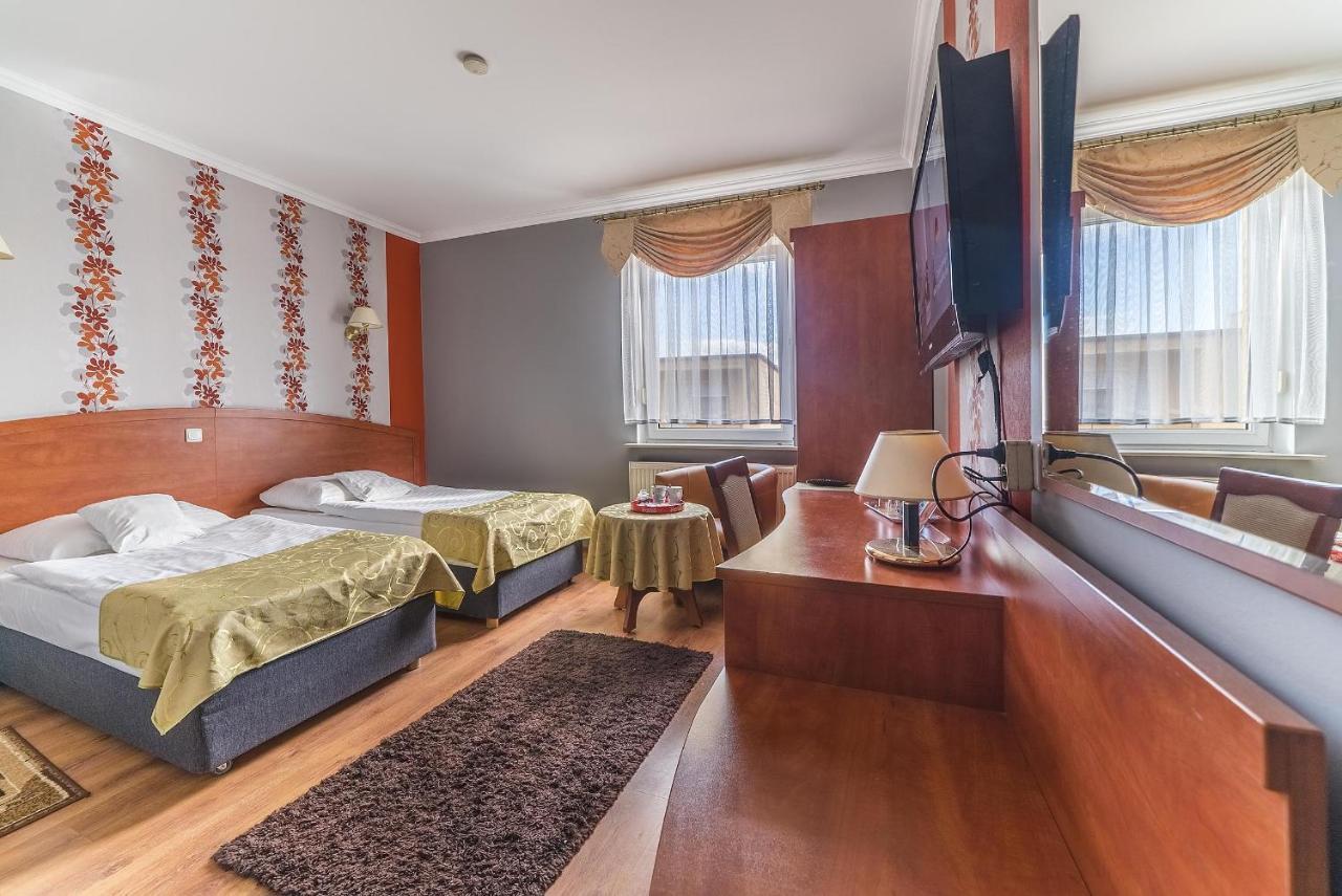 Hotel Doris أوبورنيكي المظهر الخارجي الصورة